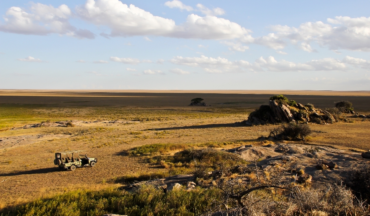 Plaines infinies de Namiri dans l'est du Serengeti