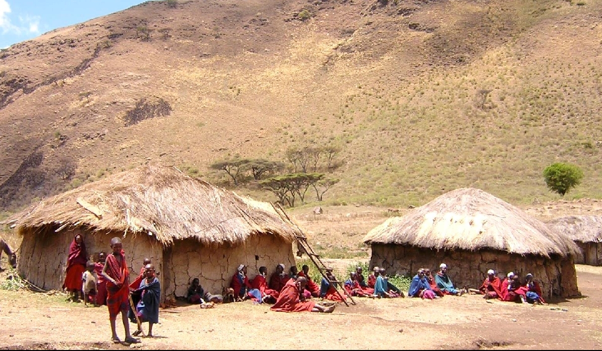 Rencontre avec les masaïs du mont Lemakarot